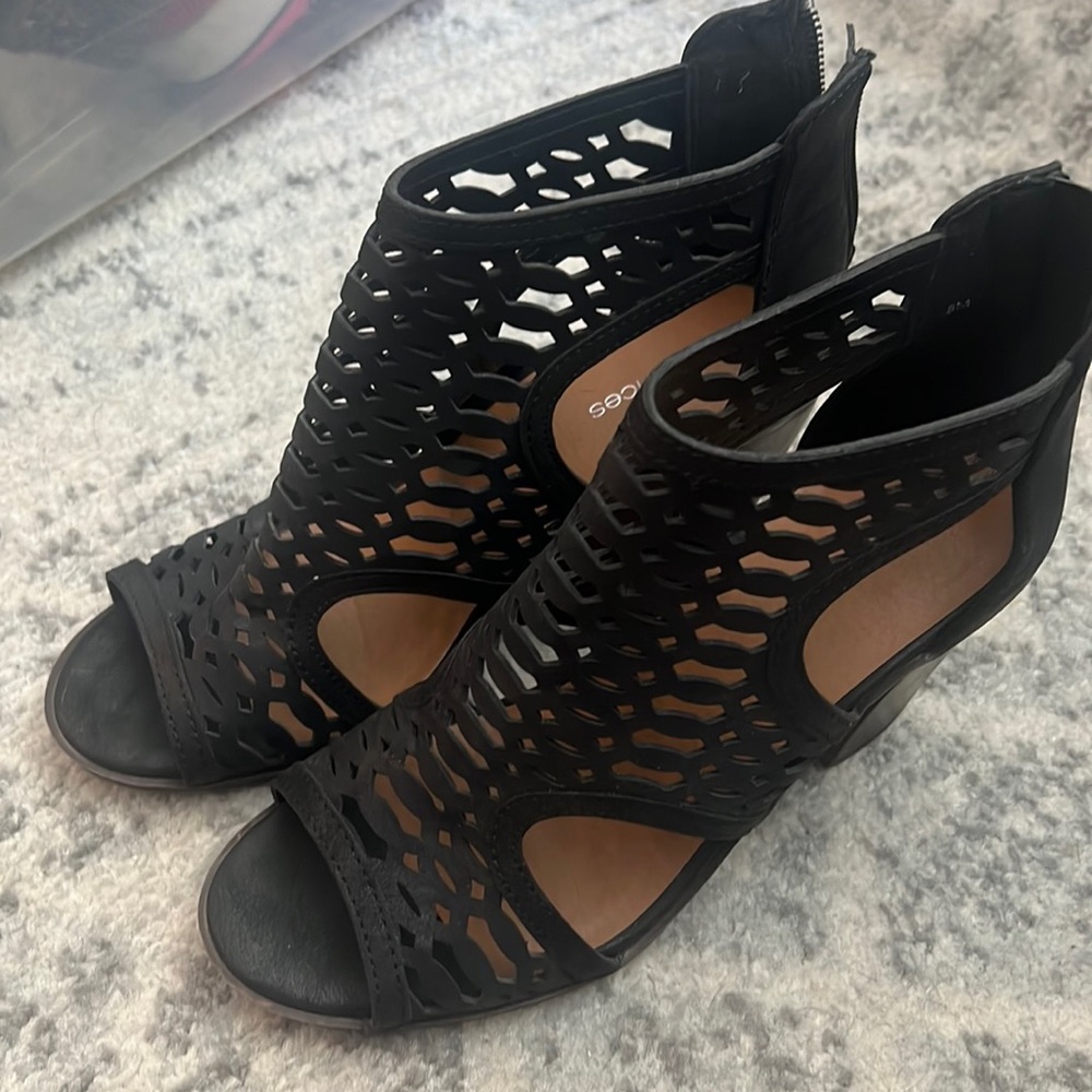 Size 8 black and brown booties. Maurices